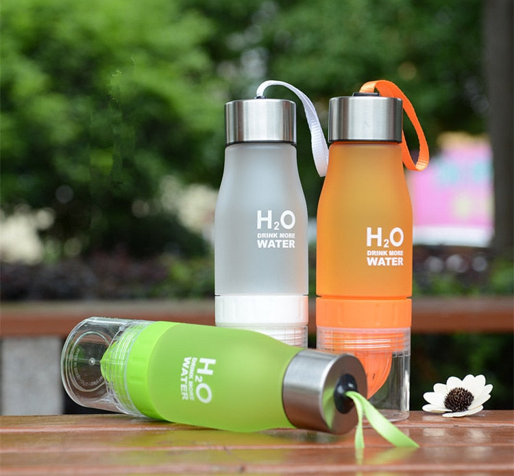 H2O™ FRUIT INFUSION BOTTLE